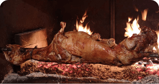 Jagnjetina na ražnju.